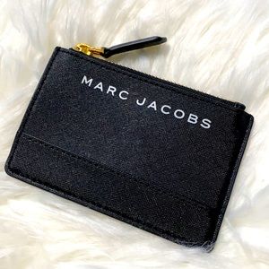 NWOT Marc Jacobs Textured Logo CardHolder/Keychain